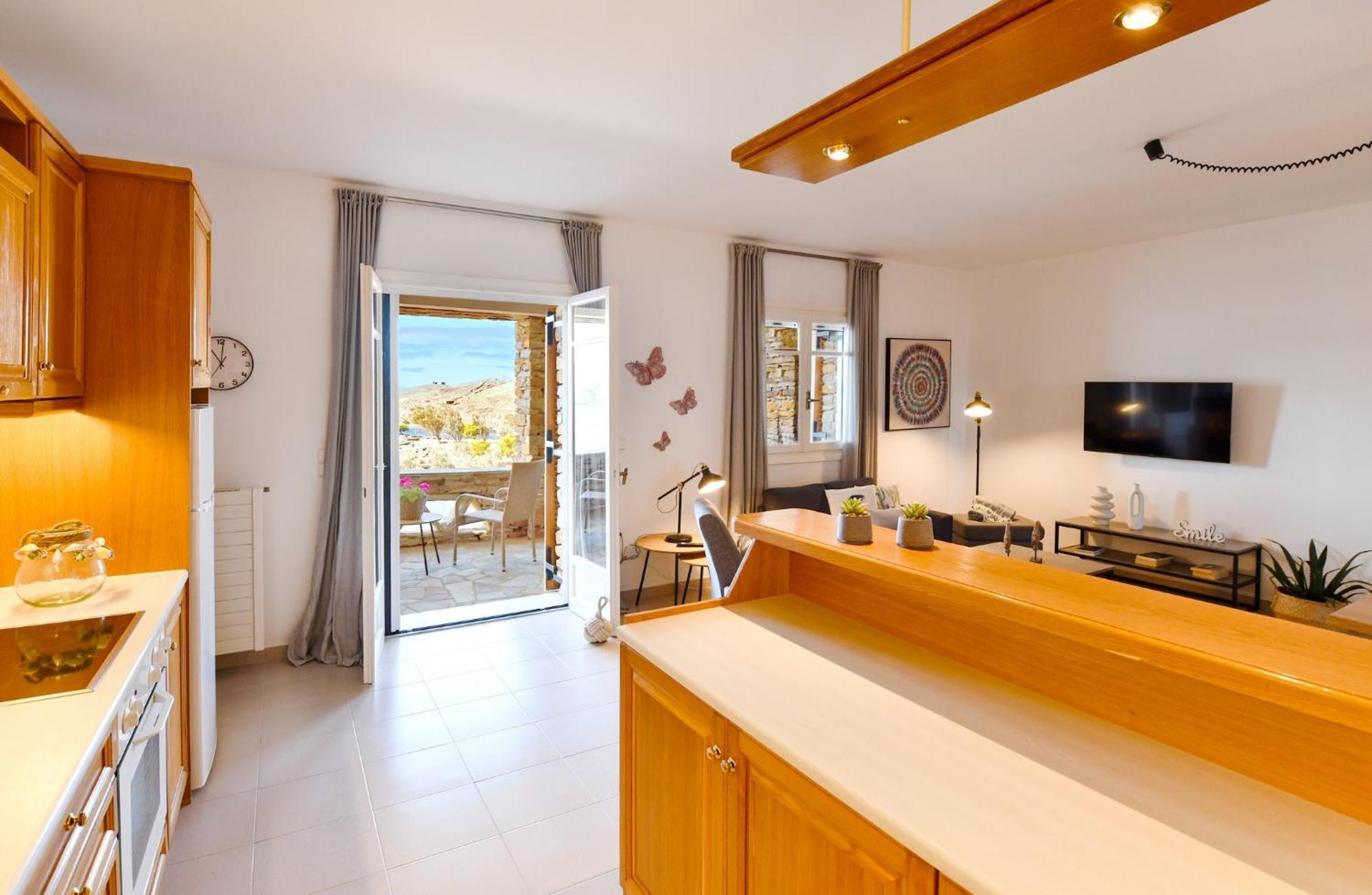 Amazing 2 Bedroom Apartment Overlooking The Marina Of Vourkari Ngoại thất bức ảnh